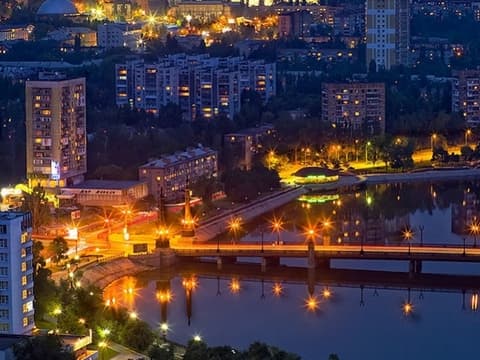 Гостиницы Донецка - футбольное наследство украинцев! Гостиницы Донецка - футбольное наследство украинцев!
