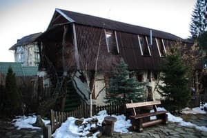 Готелі Буковеля. Готель Гражда
