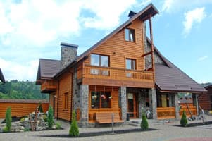 Готелі Микуличина. Готель Срібні Роси