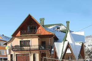 Готелі Яремче. Готель Біля річки