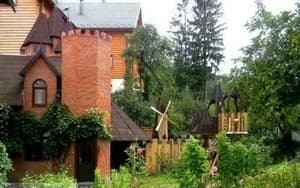Частная усадьба Арника. Три башни 
