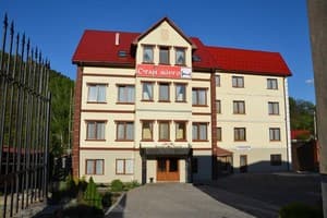 Hotels  city Ternopil and region. Hotel Stariy gorod