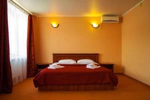 Hotels Lokhvytsia. Hotel ukraina