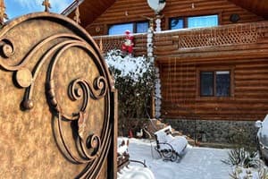 Hotels Chynadieve. Hotel Fedor and Margarita