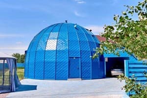 Готелі Києва. Готель Domeparty