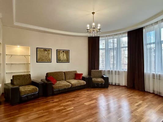 Apartment 3-room luxury, Kharkiv: photo, prices, reviews