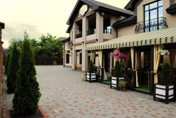 Hotel and restaurant complex Roman'S, Boryspil: photo, prices, reviews