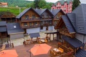 Hotels Bukovel. Hotel Family Hotel Kaskad
