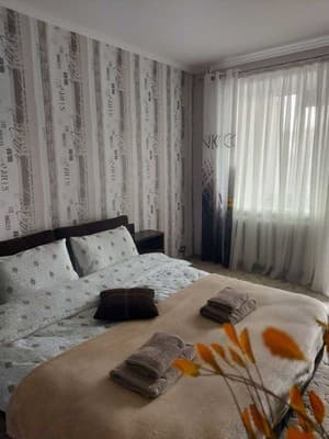 Квартира 1-кімнатна біля метро Лівобережна, Київ: фото, ціни, відгуки