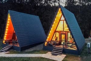 Гостиницы Путилы. Гостиница Villa Paraiso Shurdyn