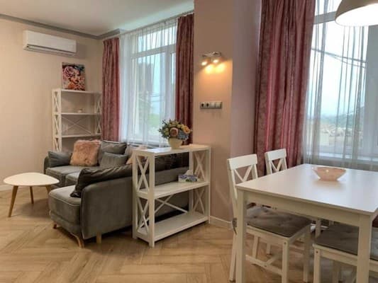 Апартаменти Розкішні в сучасному житловому комплексі, Київ: фото, ціни, відгуки