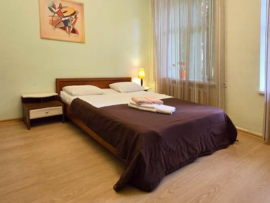 Квартира Home Hotel ул. Большая Житомирская, 4В, Киев: фото, цены, отзывы