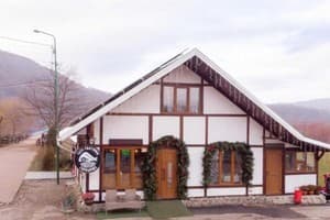 Готелі Карпат. Готель Кафе-тратторія Городище