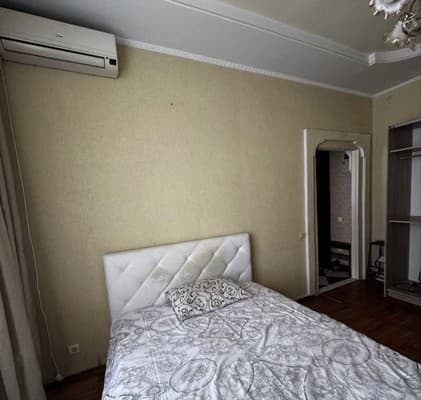 Квартира посуточно в самом центре с большой кроватью, Полтава: фото, цены, отзывы