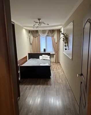 Квартира возле Березового сквера (обл. больница и госпиталь). Alex Apartments, Полтава: фото, цены, отзывы