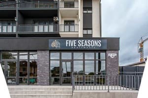 Hotels Odesa. Hotel Five seasons