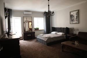 Hotels Kamianets-Podilskyi. Hotel Udominicana