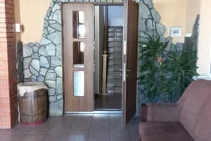 Готелі Рівного. Готель Смажений кабанчик