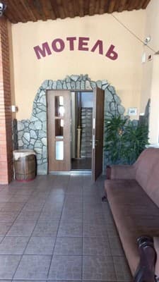 Готельно-ресторанний комплекс Смажений кабанчик, Рівне: фото, ціни, відгуки