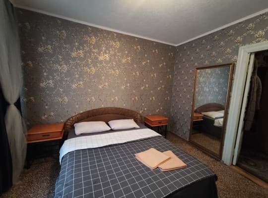 Apartment One-bedroom for rent by the day, near downtown, Bila Tserkva: photo, prices, reviews