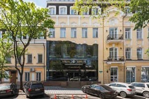 Hotels Odesa. Hotel Aleksandrovskiy