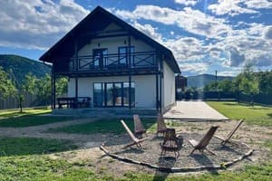Гостиницы Сколе. Гостиница KORCHYN GARDEN CHALET