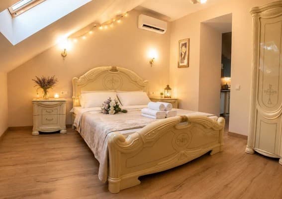Апарт-готель SVit home - Knyazya Yaroslava Osmomysla 9, Львів: фото, ціни, відгуки