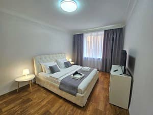 Apartment Baroque style. Terrace. 2-room apartment. City center near TSUM. Documents for business trips provided. Alex Apartments.