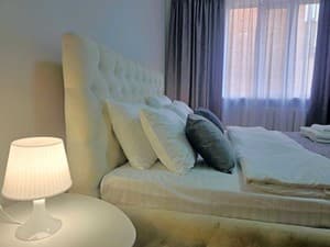 Apartment Baroque style. Terrace. 2-room apartment. City center near TSUM. Documents for business trips provided. Alex Apartments.