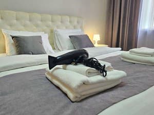 Apartment Baroque style. Terrace. 2-room apartment. City center near TSUM. Documents for business trips provided. Alex Apartments.