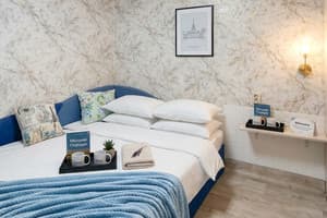Гостиницы Черкасс. Гостиница Alexandr Apartments ул.В.Галвы 92