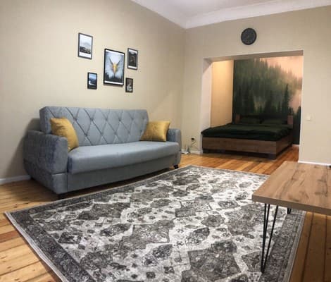 Apartment In the city center at 8 Vozz'ednannya Ukrainy Street,  Zaporizhia: photo, prices, reviews