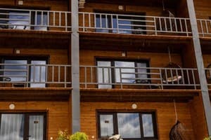 Готелі Івано-Франківська. Готель Manyava Resort