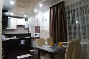 Hotels  Lutsk. Hotel Three-room near Volia Avenue