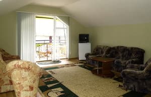 Готелі . Готель Комфорт 4-місний двокімнатний. 