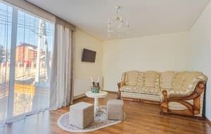 Отели . Гостиница Люкс трехместный двухкомнатный. 