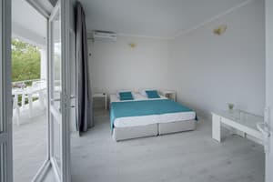 Hotels . Hotel Double Deluxe. 