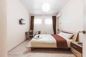 Отели . Гостиница Стандарт двухместный с плитой. 