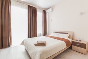 Apartments near Deribasovskaya . Номер Люкс двомісний з балконом