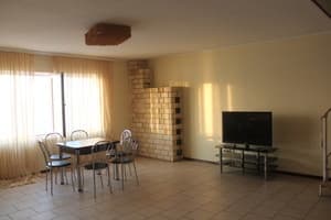 Отели . Гостиница Коттедж 6-местный Коттедж. 