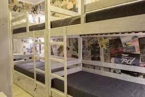 Art House Hostel. Номер Место в общем 4-местном номере № 4