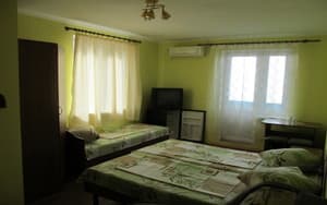 Готелі . Готель Стандарт трьохмісний без балкона. 