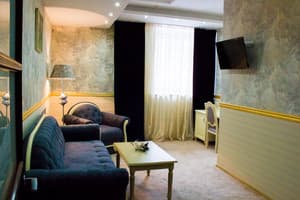 Hotels . Hotel Suite Triple . 