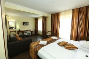 Отели . Гостиница Комфорт двухместный + 2 доп. места. 