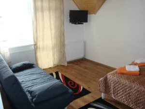 Отели . Гостиница Семейный двухместный с балконом (2+1). 