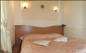 Отели . Гостиница Люкс двухместный двухкомнатный (отдельные комнаты) № 4. 