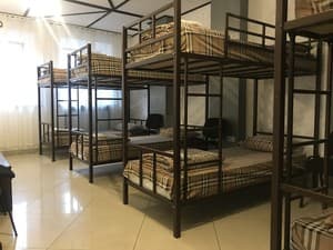 FOX Hostel. Номер Место в общем 8-местном номере 