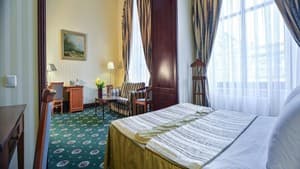 Отели . Гостиница Полулюкс двухместный . 