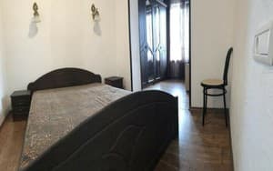 Готелі . Готель Економ тримісний . 