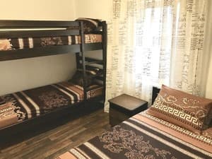 Готелі . Готель Апартаменти 4-місний з видом на озеро. 